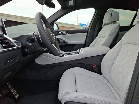New 2026 BMW X6 xDrive40i image 12