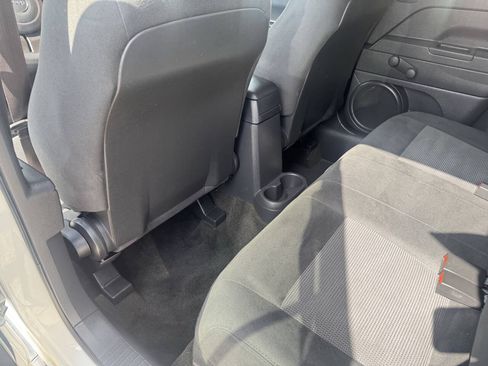 Used 2014 Jeep Patriot Sport FWD image 28