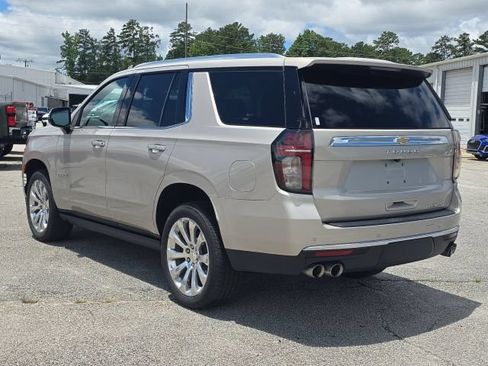 Used 2023 Chevrolet Tahoe Premier RWD image 3