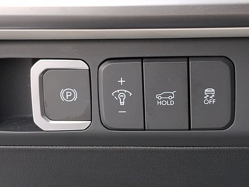 Certified 2024 Hyundai Santa Fe SEL image 24