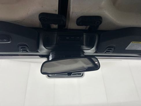 Used 2024 Jeep Wrangler Unlimited Sahara AWD/4WD image 23