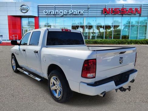 Used 2017 RAM 1500 Express image 3
