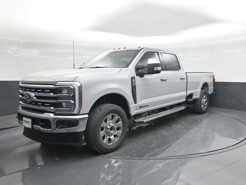 New 2026 Ford F350 Lariat w/ Lariat Premium Package image 33
