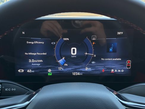 Used 2024 Chevrolet Blazer EV RS image 25