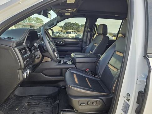 Used 2024 GMC Yukon AT4 w/ Max Trailering Package image 13