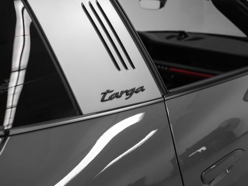 Certified 2026 Porsche 911 Targa 4 GTS AWD/4WD image 16