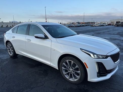 Used 2024 Cadillac CT5 Premium Luxury image 3