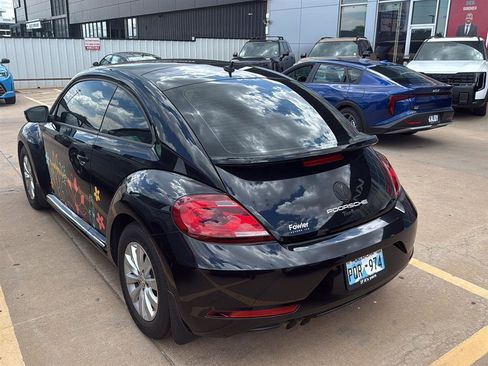 Used 2019 Volkswagen Beetle 2.0T S FWD image 11