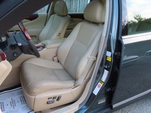 Used 2008 Lexus LS 460 image 20