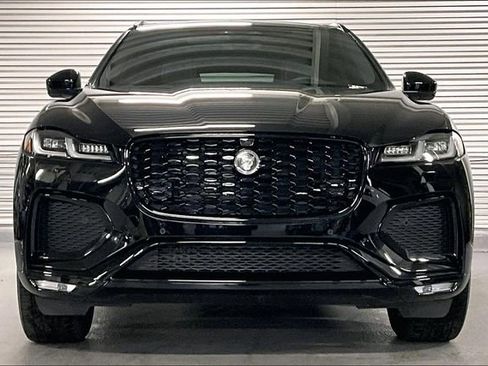 New 2026 Jaguar F-PACE R-Dynamic S image 2