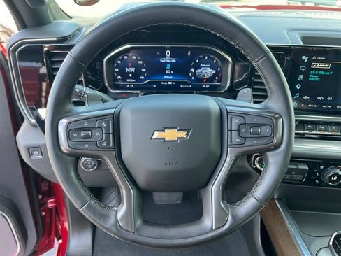 Certified 2025 Chevrolet Silverado 1500 High Country AWD/4WD image 14