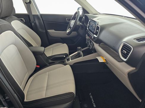 New 2026 Hyundai Venue SEL FWD image 40