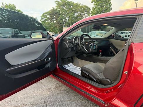 Used 2015 Chevrolet Camaro LS RWD image 12