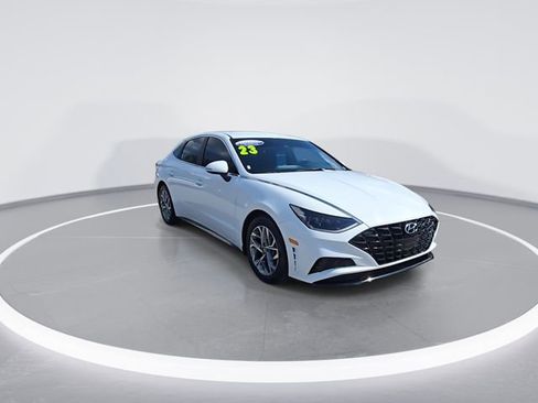 Certified 2023 Hyundai Sonata SEL FWD image 2