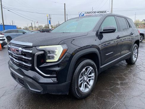 Used 2025 GMC Terrain Elevation AWD/4WD image 7