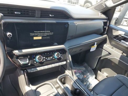 New 2026 GMC Sierra 2500 AT4X AWD/4WD image 28
