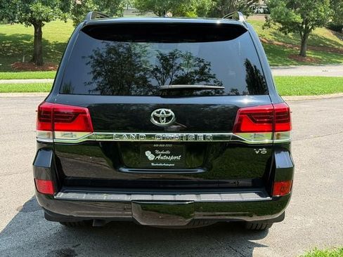 Used 2019 Toyota Land Cruiser AWD/4WD image 5