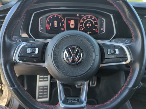 Certified 2019 Volkswagen Jetta GLI Autobahn image 9