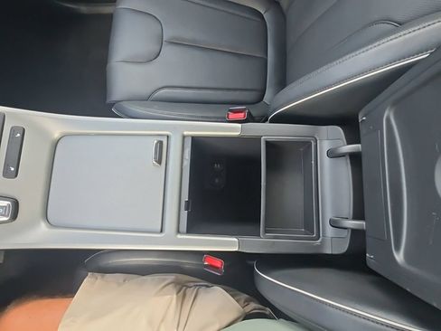 Used 2025 Hyundai Palisade SEL FWD image 24