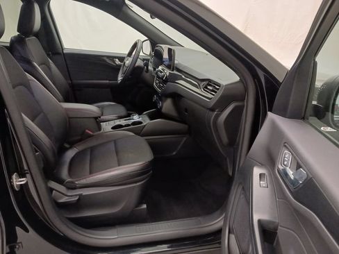 Used 2025 Ford Escape ST-Line AWD/4WD image 15
