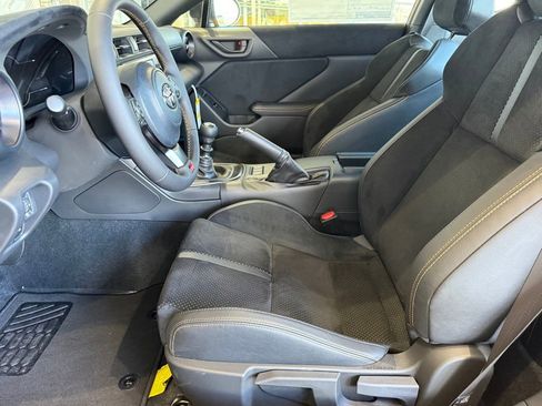 New 2026 Toyota GR86 YUZU Limited image 15