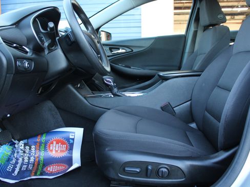 Used 2022 Chevrolet Malibu LT image 16