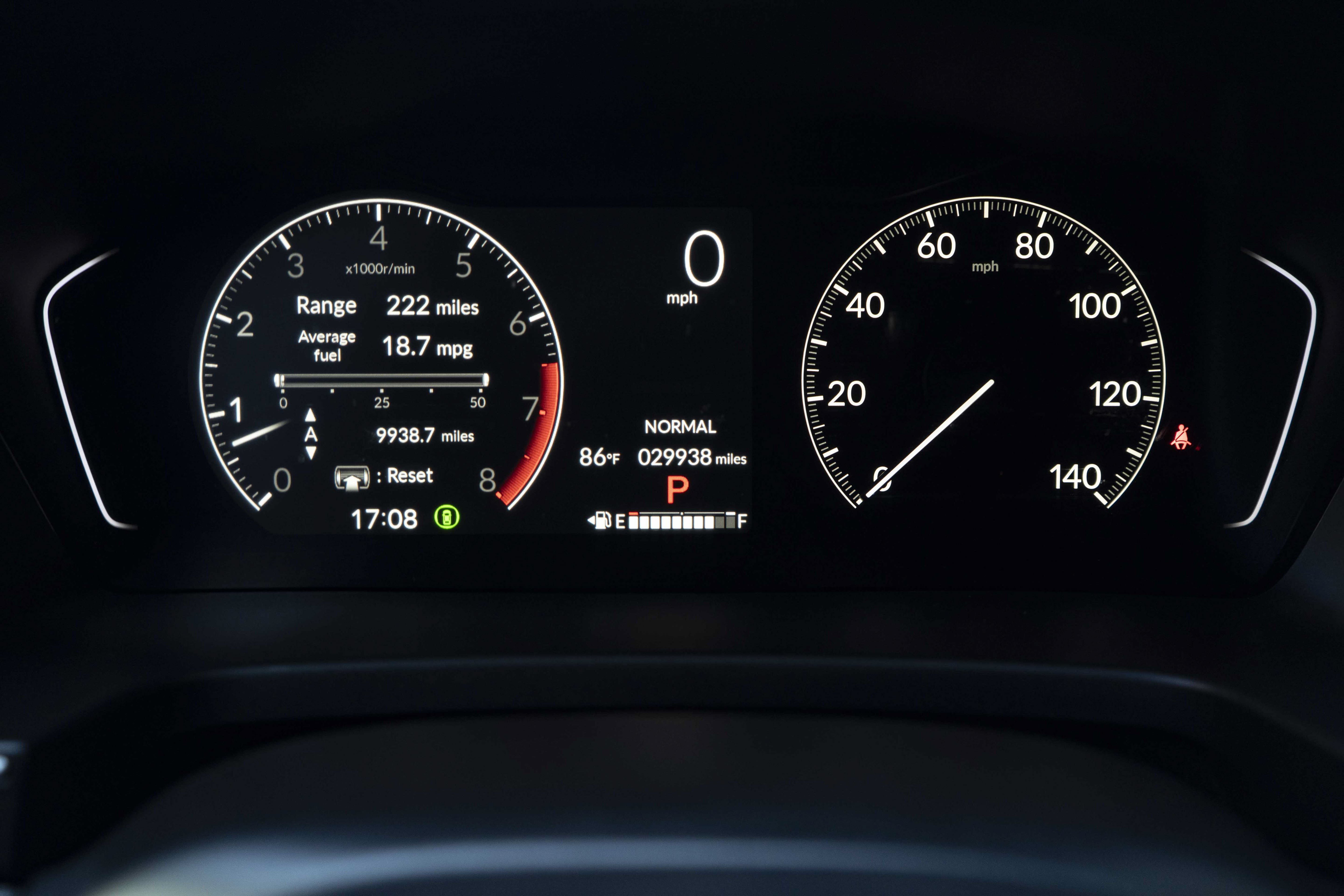 Used 2025 Honda Pilot Touring image 23