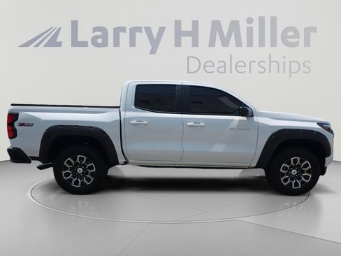 Certified 2024 Chevrolet Colorado Z71 w/ Z71 Convenience Package 2 AWD/4WD image 14