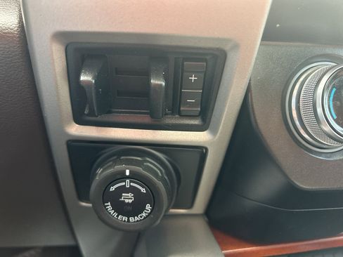 Used 2020 Ford F350 King Ranch w/ King Ranch Ultimate Package image 30