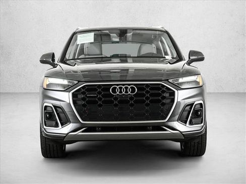 Used 2023 Audi Q5 2.0T Premium Plus w/ Premium Plus Package AWD/4WD image 2