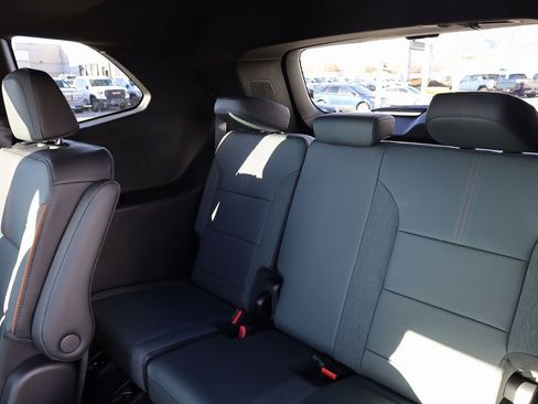 New 2025 GMC Acadia AT4 w/ Super Cruise Package image 20