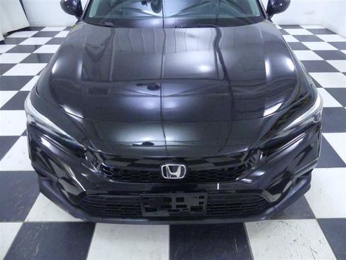 Used 2022 Honda Civic EX-L image 32