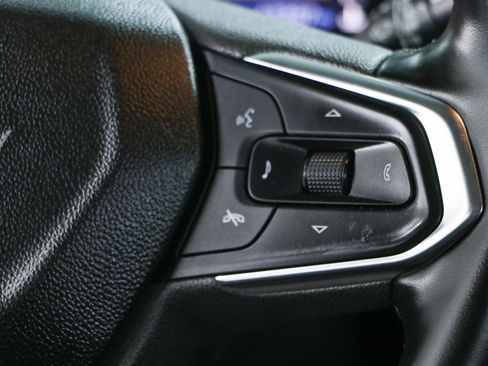 Used 2025 Chevrolet TrailBlazer LT w/ Convenience Package FWD image 14