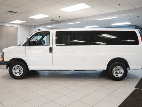 Used 2016 Chevrolet Express 3500 LT w/ LT Preferred Equipment Group image 2