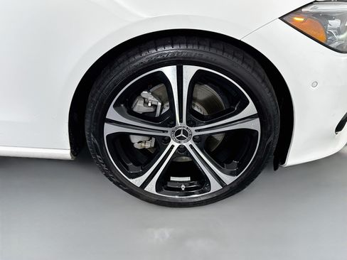 Used 2023 Mercedes-Benz C 300 Sedan image 32