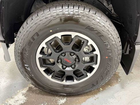 New 2026 Toyota Tacoma TRD Off-Road AWD/4WD image 10