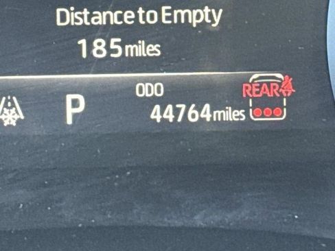 Used 2024 Toyota Highlander XLE image 29