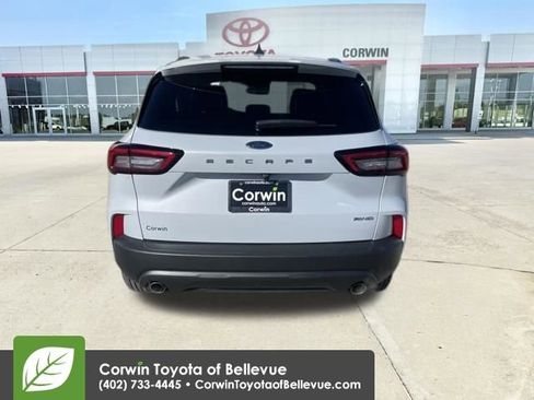 Used 2025 Ford Escape ST-Line Select image 4