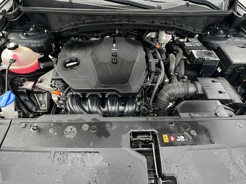 Used 2022 Hyundai Tucson SEL w/ Convenience + Premium Package image 9