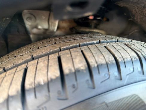 Used 2023 Nissan Kicks SR image 31