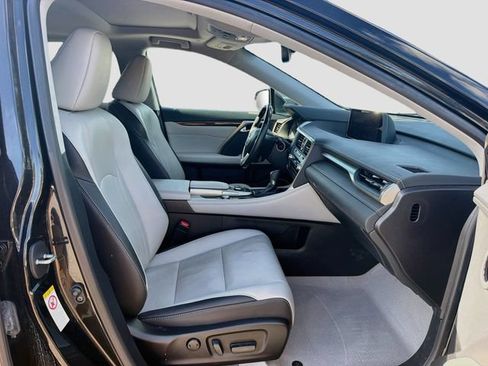 Used 2018 Lexus RX 350 FWD w/ Premium Package image 16