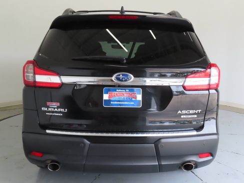 Certified 2022 Subaru Ascent Limited w/ Technology Package AWD/4WD image 4