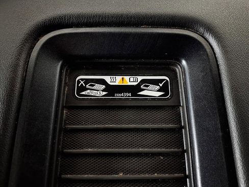 Used 2019 Chevrolet Tahoe Premier image 18