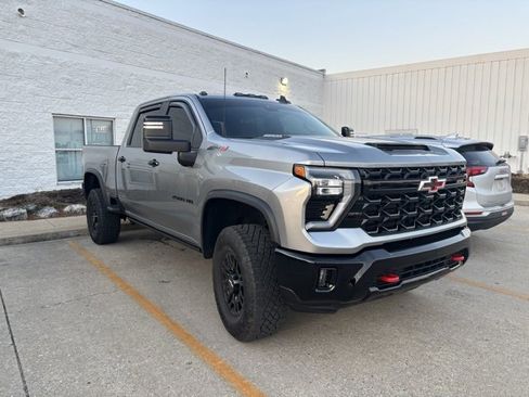 Certified 2024 Chevrolet Silverado 2500 ZR2 w/ Technology Package image 2