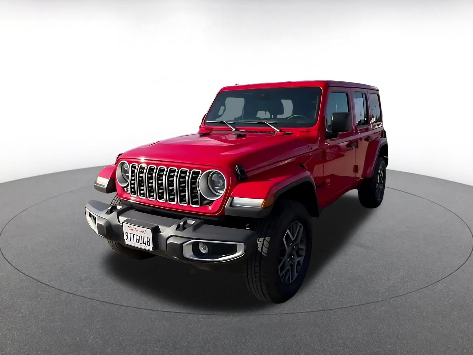 Used 2025 Jeep Wrangler Unlimited Sahara AWD/4WD image 6