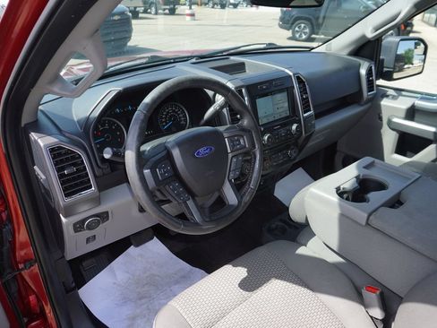 Used 2016 Ford F150 XLT w/ Equipment Group 302A Luxury AWD/4WD image 24