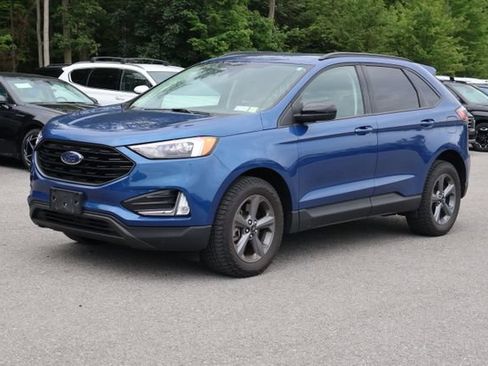 Used 2024 Ford Edge SEL w/ Sport Appearance Package AWD/4WD image 3
