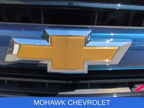 Used 2017 Chevrolet Silverado 1500 LT w/ All Star Edition AWD/4WD image 31