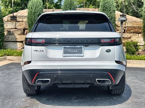 Certified 2023 Land Rover Range Rover Velar R-Dynamic S AWD/4WD image 4