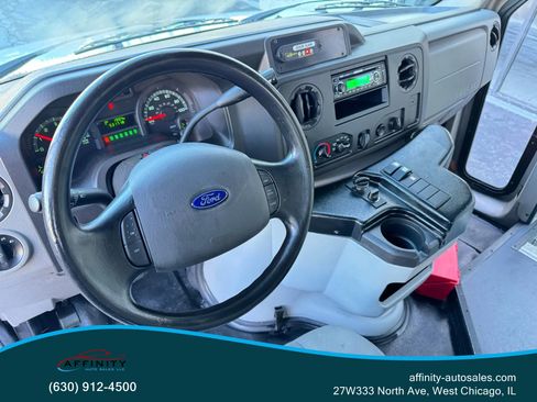 Used 2016 Ford E-350 and Econoline 350 Super Duty image 5